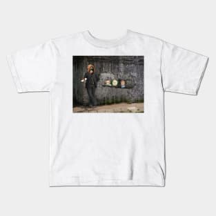 Building Walls Kids T-Shirt